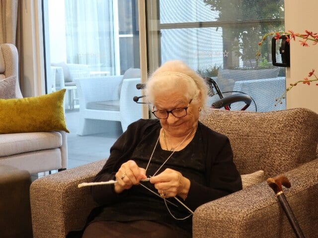 Arcare_Aged_Care_Templestowe_Knitting_2